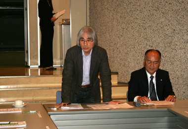 第４０回山梨広告賞　審査会の様子