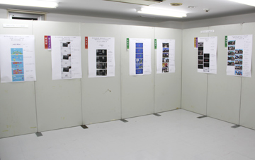山梨広告賞入賞作品展の様子